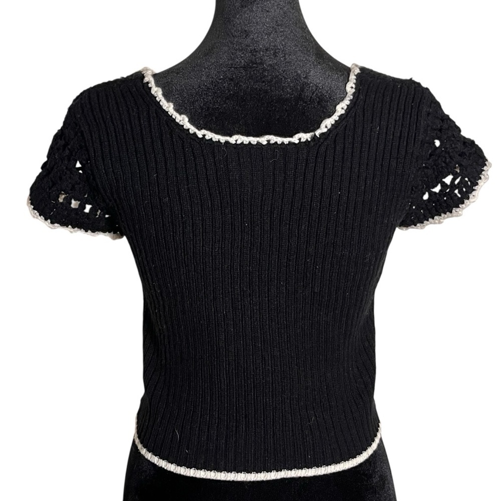 Vintage 70s-Style Crochet Flower Top Cropped – ARDEE – Size S - Picture 5 of 8